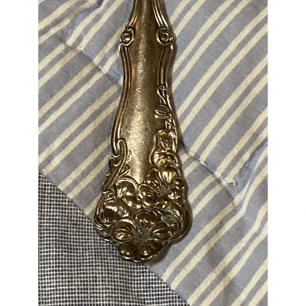 Vintage Wm Rogers Floral Meat Fork & Crown Silverplate Pie Server Patina Set